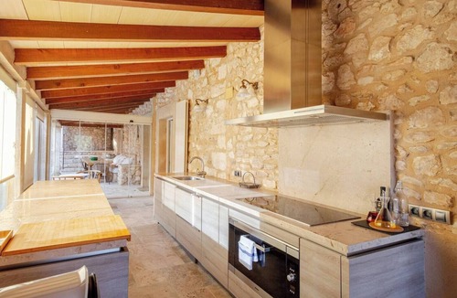 Sitges Villa | At 10 Minutes DRIVE from Sitges: Casa de Piedra: Luxury, Nature, and Exclusivity