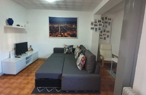 La Maternitat i Sant Ramon Apartment | B. O.D APARTAMENTS COLLBLANC ZONE CAMP NOU