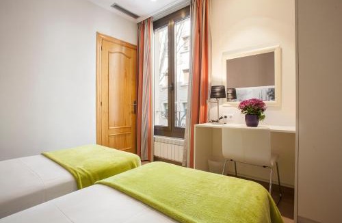 El Born Apartment | Bcngotic