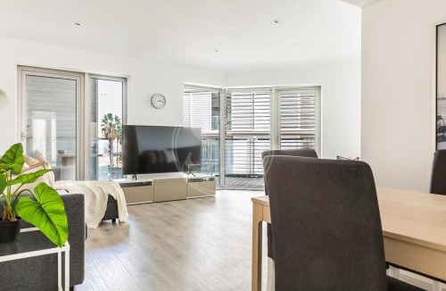 Diagonal Mar i el Front Maritim del Poblenou Apartment | Beachfront with terrace