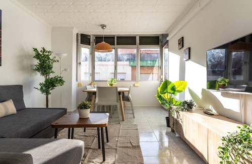 La Maternitat i Sant Ramon Apartment | Beautiful apartment in Camp Nou