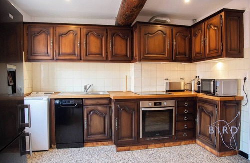 Antibes City Centre Apartment | Beautiful authentic apartment in the heart of old