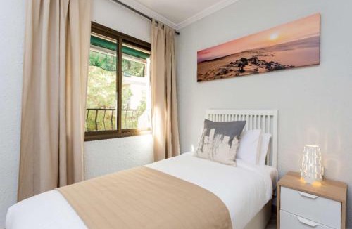 Collblanc y La Torrassa Apartment | Beautiful and Comfortable Apartment for 6 People Next to Fira de Barcelona