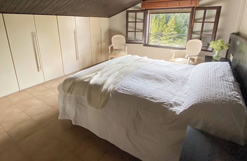 Dosrius Cottage | Beautiful rural house with pool and BBQ in the middle of the forest. Suitable for pets