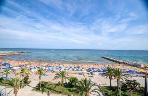 Sitges Town Center Apartment | Blue sea front by Hello Homes Sitges