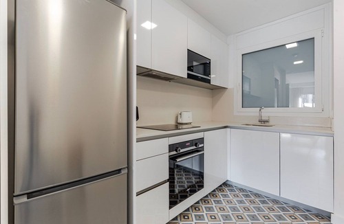 Poblenou Apartment | Blueground | El Poblenou, pool & w/d