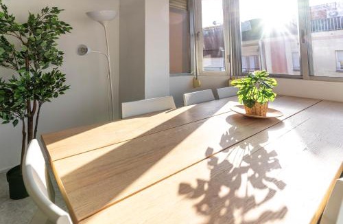 Sants-Badal Apartment | Bonito apartamento Camp Nou