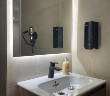 Collblanc y La Torrassa Apartment | bonito piso cerca del campo de futbol de barcelona