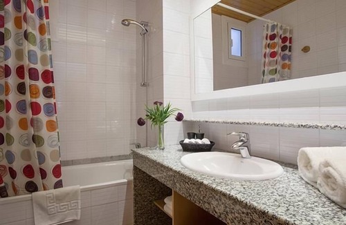 La Ribera Apartment | Bright 3 bedroom apartment