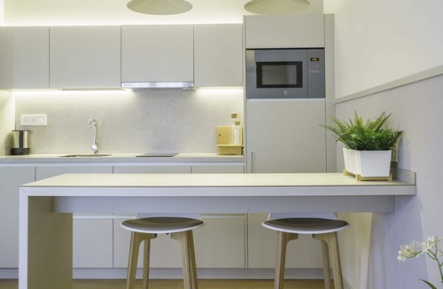 El Raval Apartment | Bright one bedroom apartment in the city center