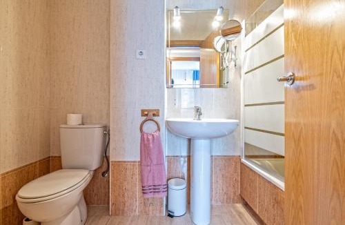Ripollet Apartment | Cálido apartamento con piscina en Barcelona