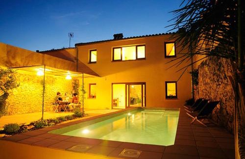 Castellet House | Ca l'Helena
