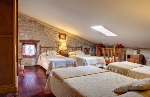 Montclar Cottage | Cabin ∙ 12 bedrooms ∙ 20 guests
