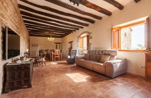 Sant Mateu de Bages Cottage | Cabin ∙ 4 bedrooms ∙ 12 guests