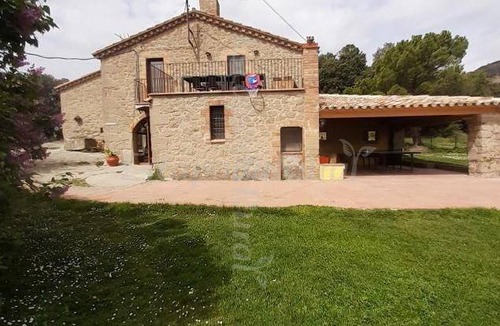 L'Espunyola Cottage | Cabin ∙ 8 bedrooms ∙ 19 guests