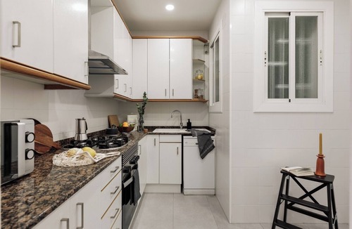 Sants Apartment | Cahuita - 2 bedrooms and office in Sants