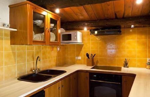 Casserres Cottage | Cal CampLlarg Cottage for 7 people, with large garden and private pool