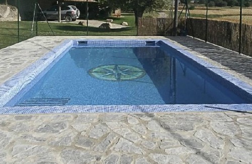 Casserres Cottage | Cal CampLlarg Cottage for 7 people, with large garden and private pool