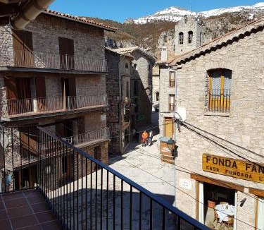Castellar de N'hug House | Cal Sastre