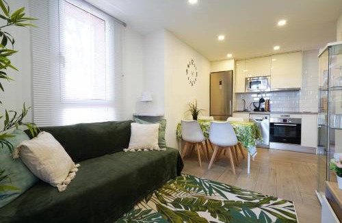 Castelldefels Apartment | Calm, Beach and Bikes