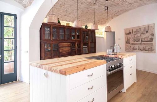 Caldes d'Estrac Villa | Can Boada Historic XVI cent. Villa Barcelona 5 min. walk to beach Renewed