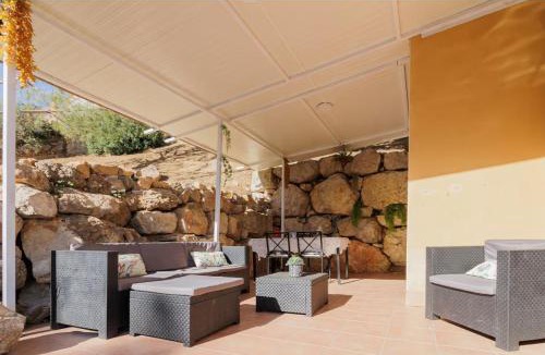 Cervello Apartment | Can Camarassa Escapada Relax con Piscina y Jacuzzi