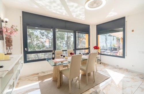 Cervello Apartment | Can Camarassa Escapada Relax con Piscina y Jacuzzi