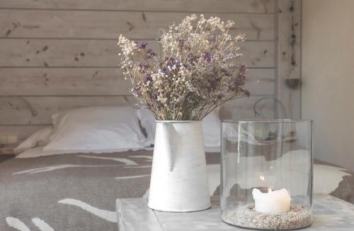 Llica d'Amunt Bed & Breakfast | Can Caponet