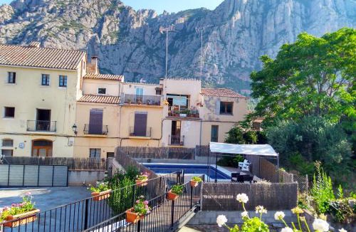 Collbato House | Can Misse