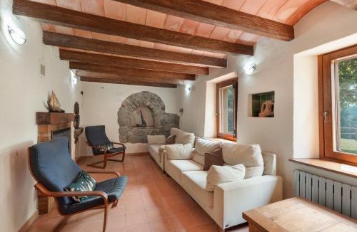 Sant Iscle de Vallalta House | Can Rocosa