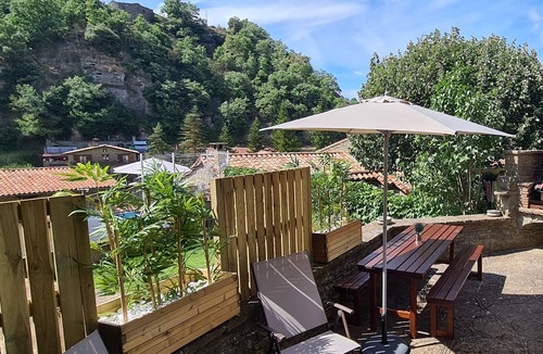 Rupit I Pruit House | CAN VILA RUPIT VACATION HOUSE in full medieval center with magnificent views