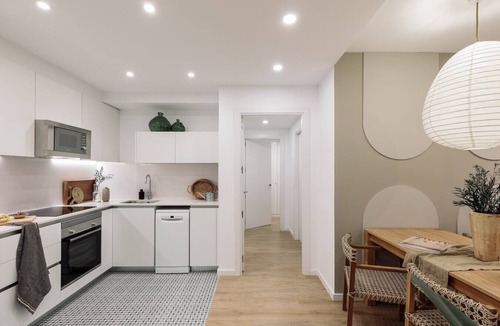 La Ribera Apartment | Cantone - 2 bedrooms, balcony and terrace in Ciutat Vella