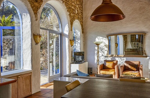 Vora-Sitges House | Casa Azul at Masia Nur Sitges (Adults only 18+)