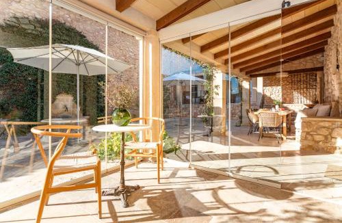 Viladellops House | Casa de Piedra