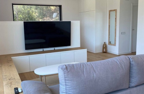 Vallromanes House | Casa en Plena Naturaleza