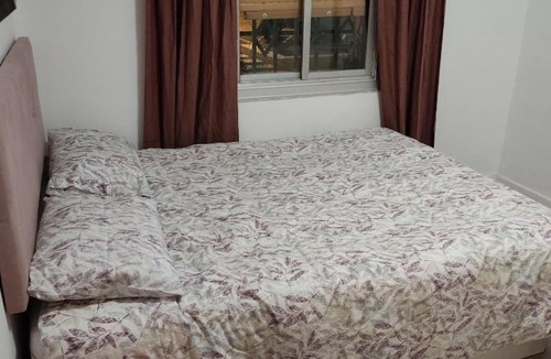 Les Roquetes Hostel | Casa Nou con 2 gatos baño compartido y sin cocina