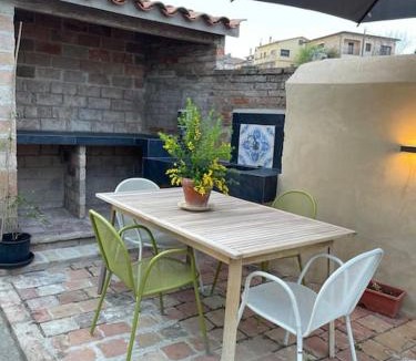 Santa Maria de Corco House | Casa Rural Can Titus