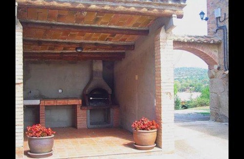 Casserres Villa | Casserres Villa Sleeps 14 with Pool