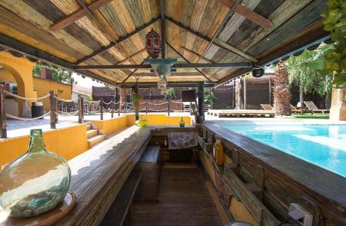Rubi Villa | Catalunya Casas Relax and Recharge - only 34km from Barcelona!