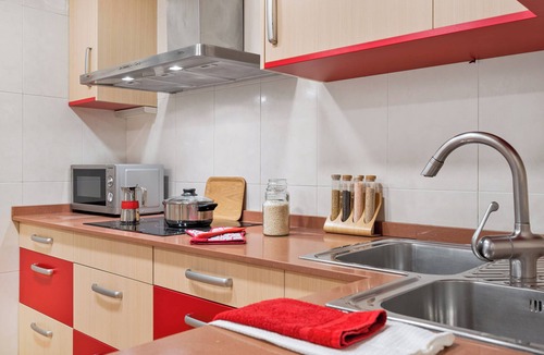 el Camp d'en Grassot i Gracia Nova Apartment | Charming 2-Bedroom Apartment in the Heart of Gràcia – Ideal for 4 Guests