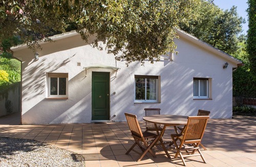 Vallvidrera House | Charming cozy house in a state park in Barcelona for a month or more!