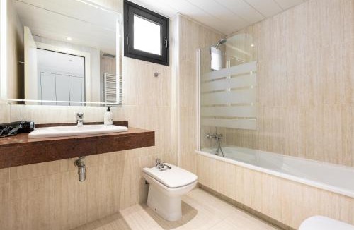 La Vila Olimpica del Poblenou Apartment | ChicStays Apartment Vila Olímpica