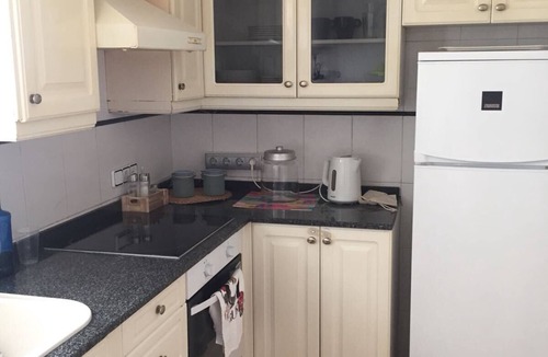 Alella Apartment | Comfortable and bright apartment 20 minutes from the center of Barcelona