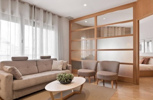 Dreta de l'Eixample Apartment | Comfortable and modern one-bedroom apartment