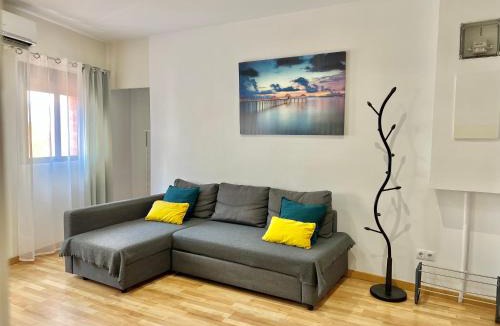 Badalona Apartment | Comfortable renovated flat, WiFi!