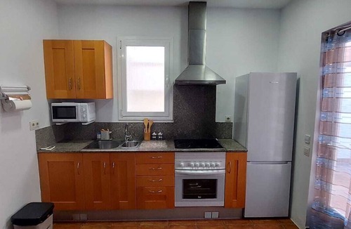 Cornella de Llobregat Condo | Confortable Piso en Cornellà de Llobregat, muy Bien Comunicado