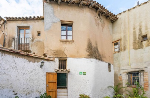 Pacs del Penedes Cottage | Cottage in Pacs near St. Marti Sarroca Castle