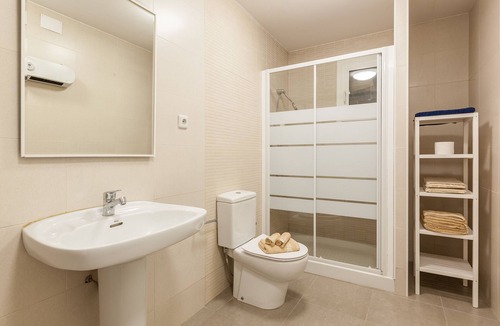 Vallromanes House | Country home 'Naturaleza Y Playa A 25' Barcelona' with Mountain View, Wi-Fi and Air Conditioning