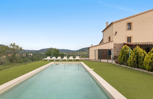Cardona House | Country House 'Cal Miró' with Mountain View, Wi-Fi