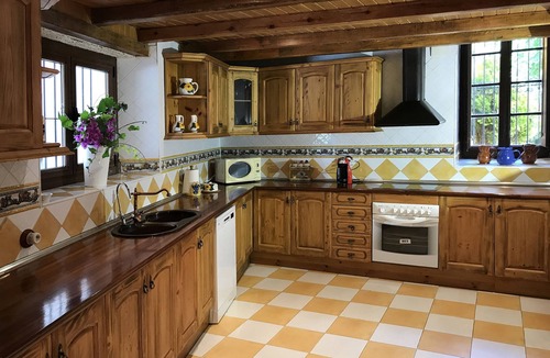 Can Trabal Cottage | Country house Can Trabal 1840 near Sitges up to 26 guests